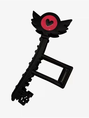 Hazbin Hotel KeeKee Key Claw Hair Clip - Hot Topic